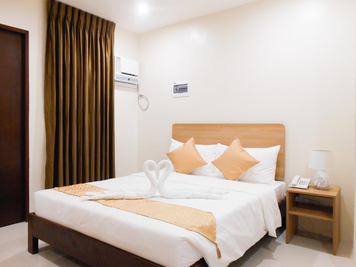 Rublin Hotel Cebu Exterior photo