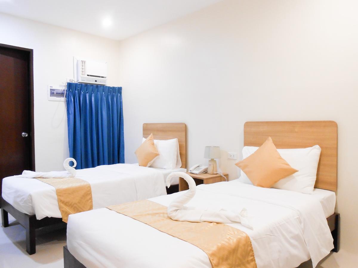 Rublin Hotel Cebu Exterior photo