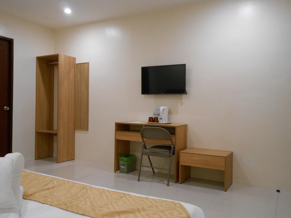 Rublin Hotel Cebu Exterior photo